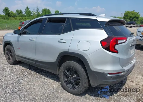 2022 GMC Terrain Awd At4 z USA, uszkodzony, nr VIN 3GKALYEV7NL213797